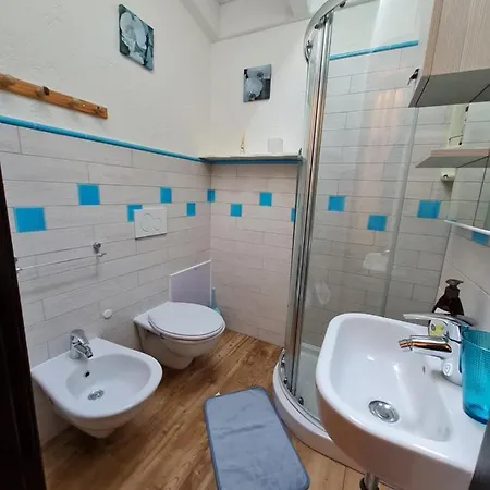 Portopollo Surfhouse