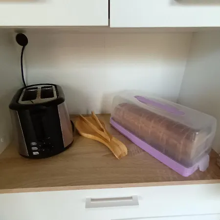 Bed & Breakfast Portopollo Surfhouse 3*