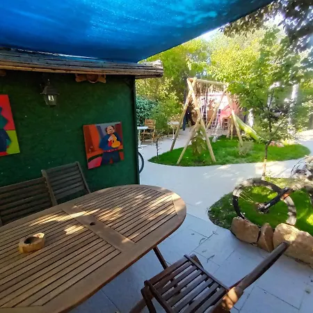 Bed and breakfast Portopollo Surfhouse