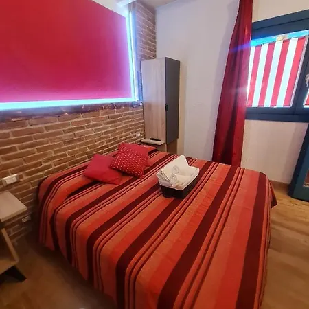 Portopollo Surfhouse Bed and breakfast