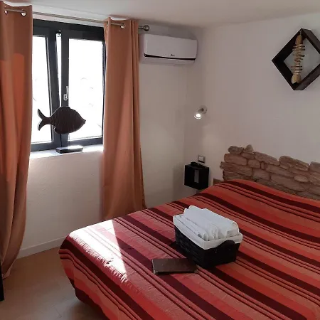 Portopollo Surfhouse Отель типа 