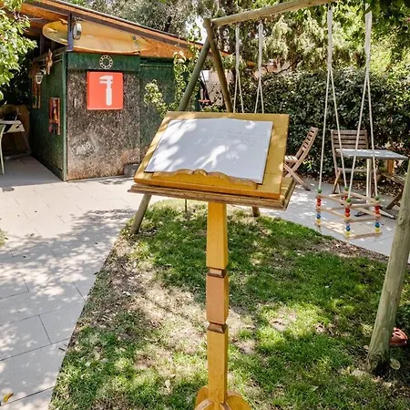 Bed and Breakfast Portopollo Surfhouse 3*