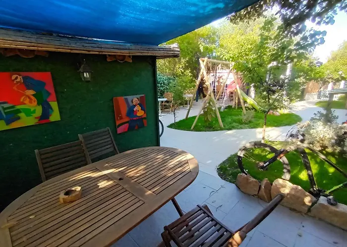 Bed & Breakfast Portopollo Surfhouse